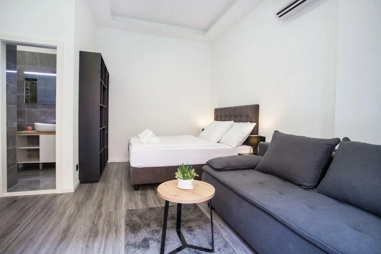 Senzacija Apartments Split